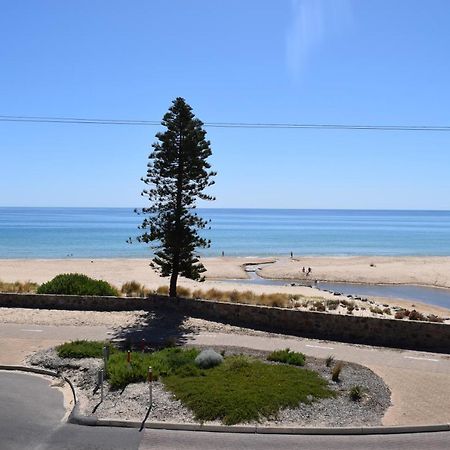 Christies Seahorse Holiday Townhouses Port Noarlunga Екстериор снимка