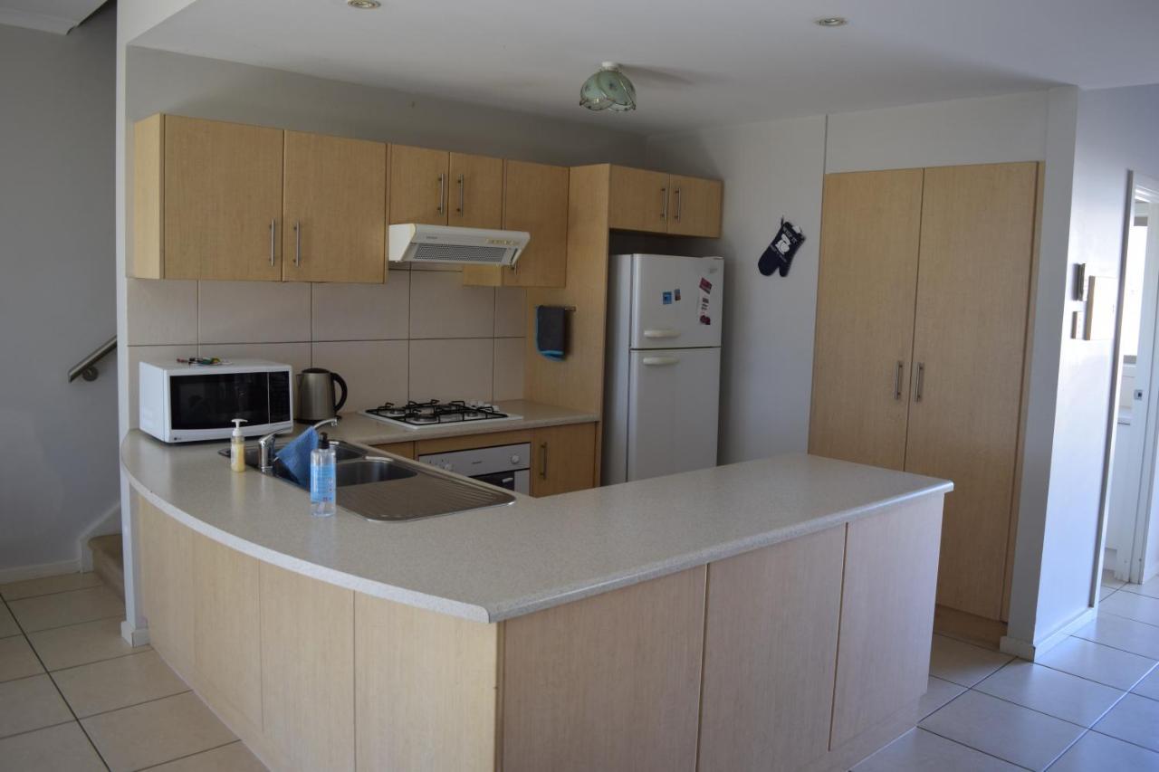 Christies Seahorse Holiday Townhouses Port Noarlunga Екстериор снимка